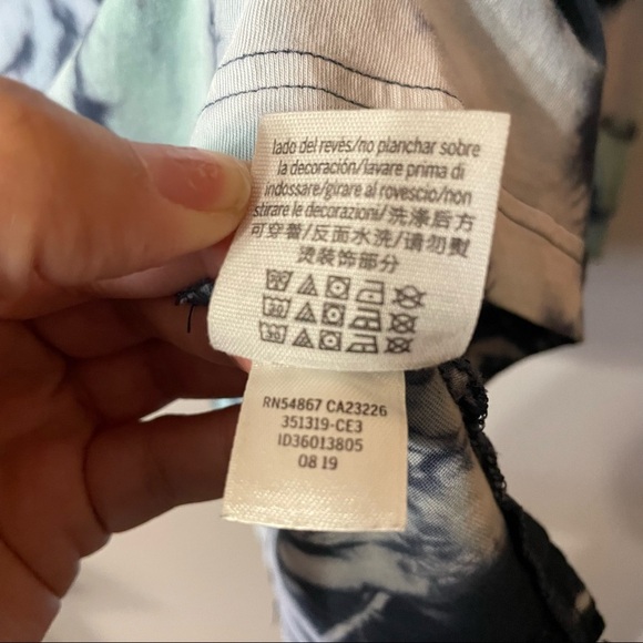 VS Pink Blue Tie Dye Long Sleeve Campus Tee - Picture 5 of 6